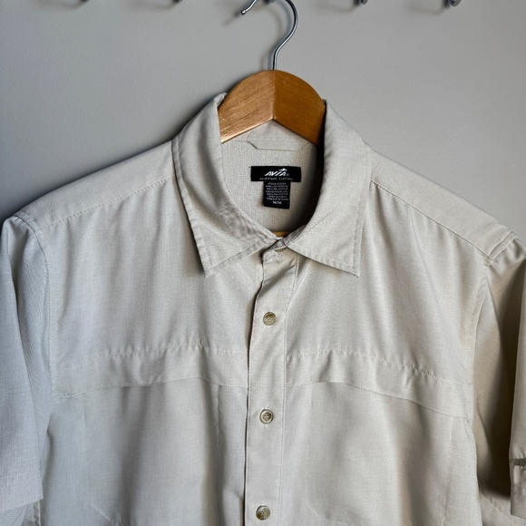 Avia Men's Medium Camp Shirt Outdoor Short Sleeve Button Up Beige Hiking Camping - Picture 4 of 11